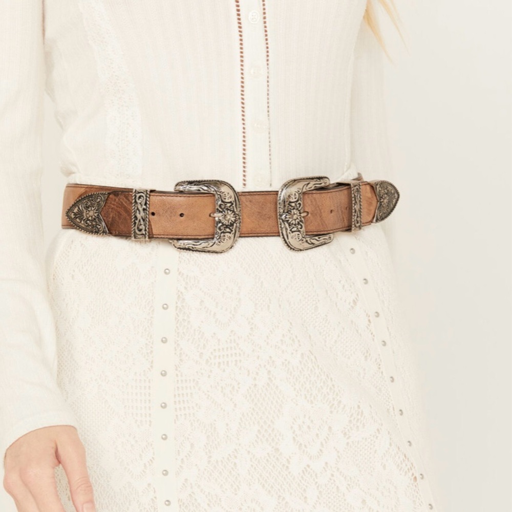 IDYLLWIND WOMEN'S OUTLAW WESTERN DOUBLE BUCKLE BELT